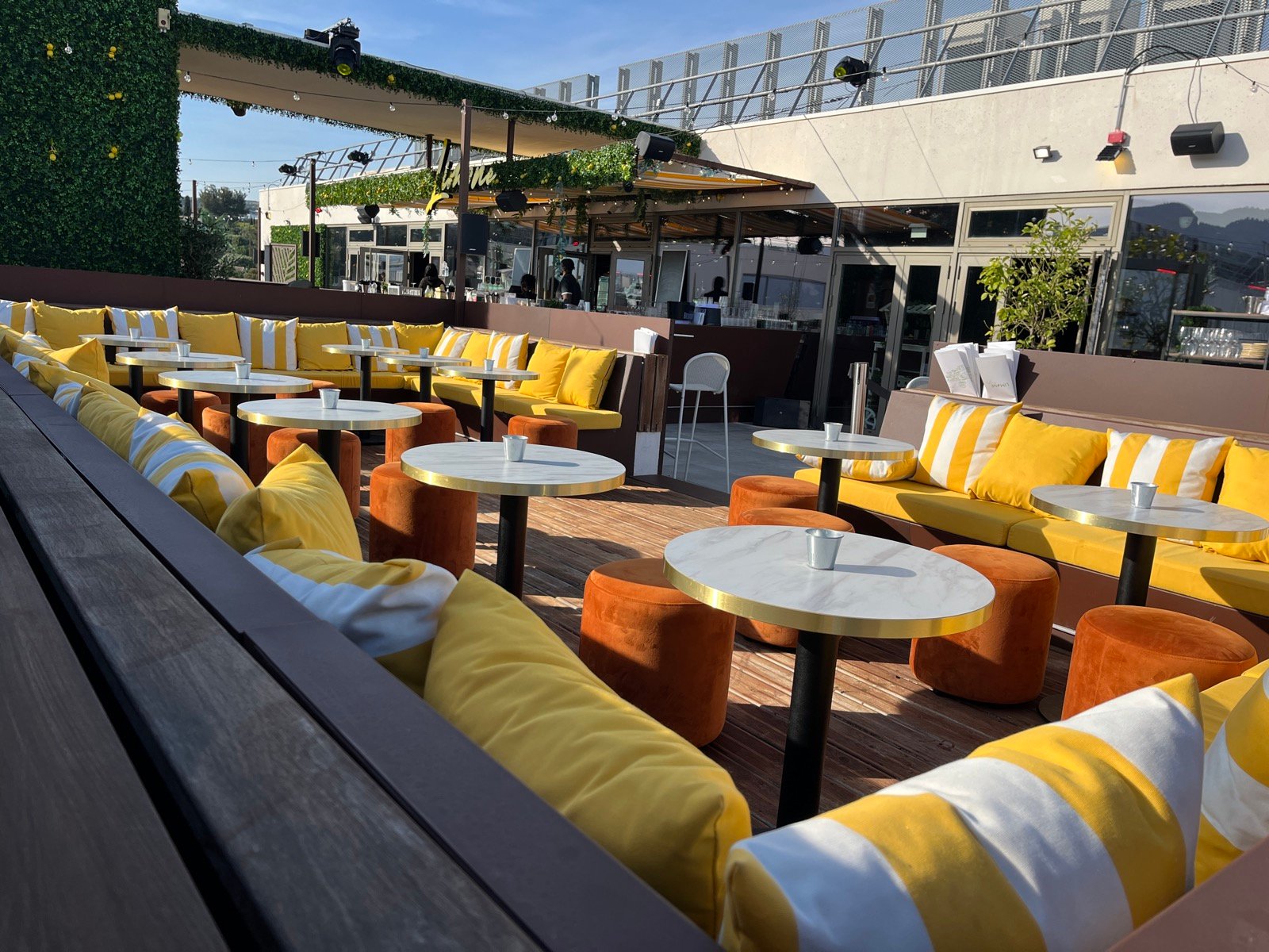 Limone Rooftop — La Ciotat
